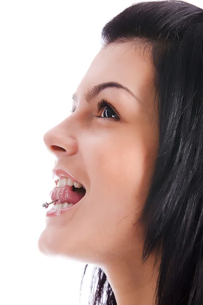 Junge Frauen mit gepiercter Zunge — Stockfoto