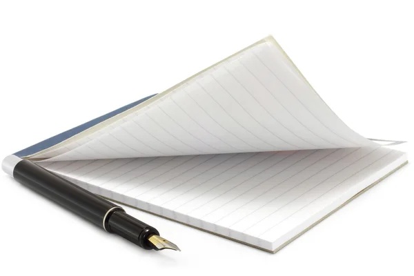 Abra o bloco de notas e a caneta — Fotografia de Stock