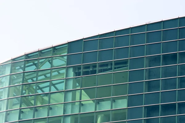 Windows på byggnad — Stockfoto