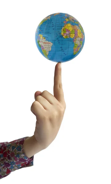 Hand hält Globus am Finger — Stockfoto