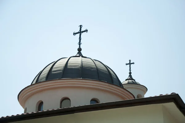 Iglesia ortodoxa blanca —  Fotos de Stock