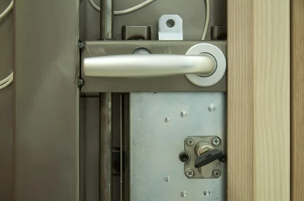 A páncélozott ajtót mechanizmusa — Stock Fotó