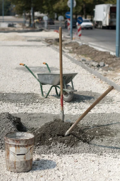 El ile beton karıştırma için Araçlar — Stok fotoğraf