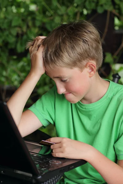 Boy on Computer — Stock Photo, Image