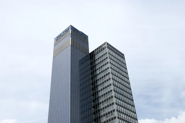 Twin Skyscrapers — Stock Photo, Image