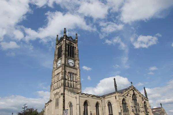 Huddersfield parochiekerk — Stockfoto