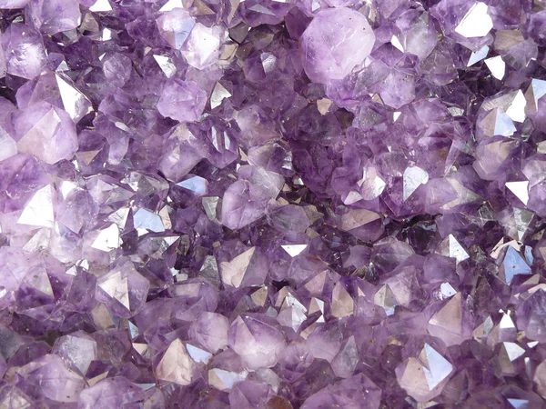 Purple crystals — Stock Photo, Image