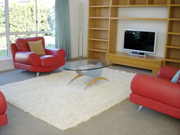 Lounge moderno vermelho brilhante — Fotografia de Stock