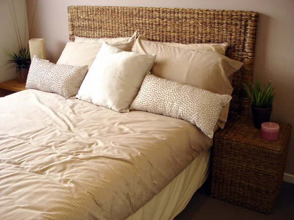 Modern yatak yumuşak tonları — Stok fotoğraf