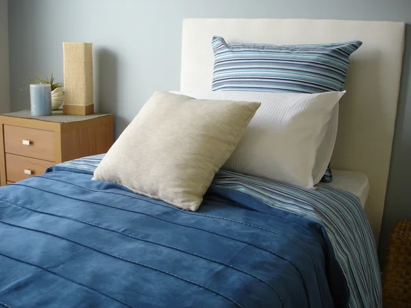 Blue and white bedroom — Stock Photo, Image