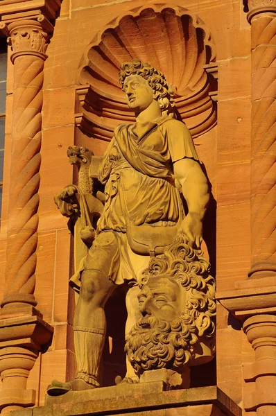 Heidelberger schloss, ottheinrich-gebäude, david-statue — Stockfoto