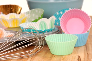 cupcake gömlekleri tel wisk ile çeşitli