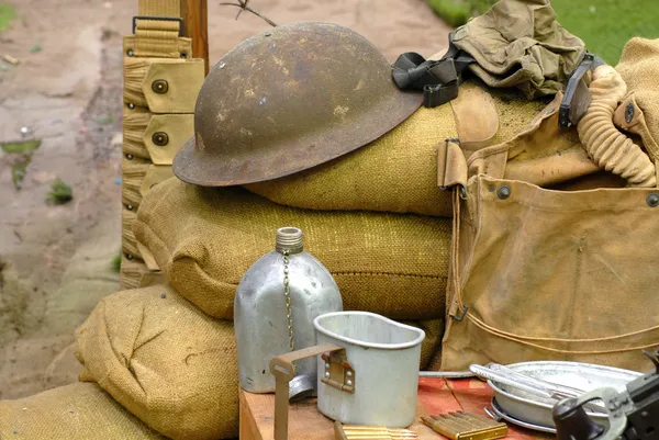 Itens exibidos de um soldado da Segunda Guerra Mundial — Fotografia de Stock