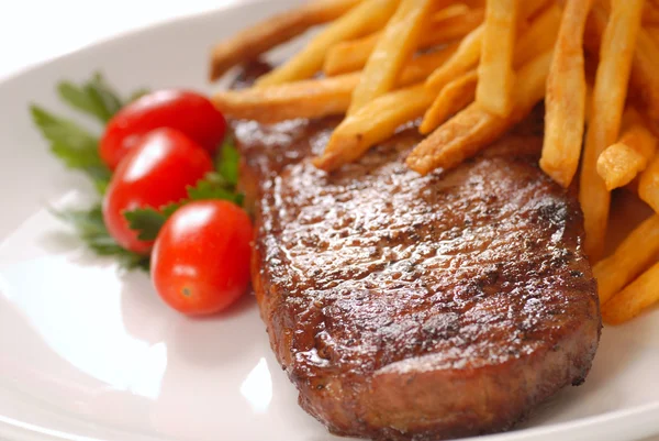 Steak et frites — Photo