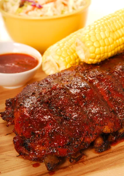 BBQ Ribs with corn on the cob — Stock Photo, Image