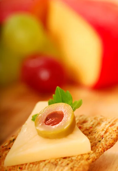 stock image Whole wheat cracker appetizer