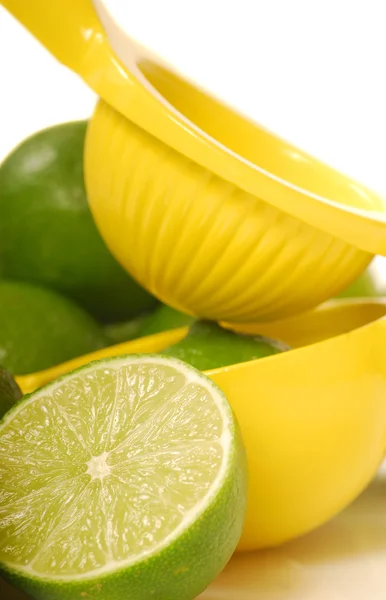 Limão com sumo de citrinos — Fotografia de Stock