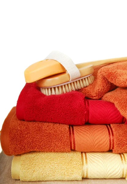 Luxuriöse Handtücher mit Bürste und Seife — Stockfoto