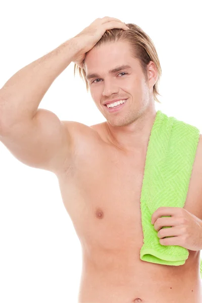 Uomo biondo con asciugamano — Foto Stock