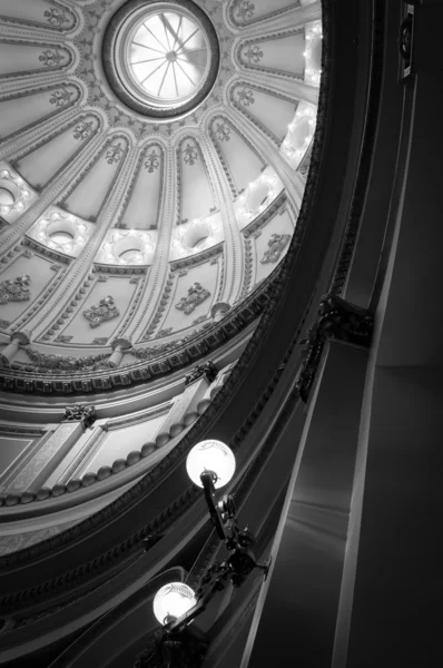 国会議事堂のドームのインテリア — ストック写真