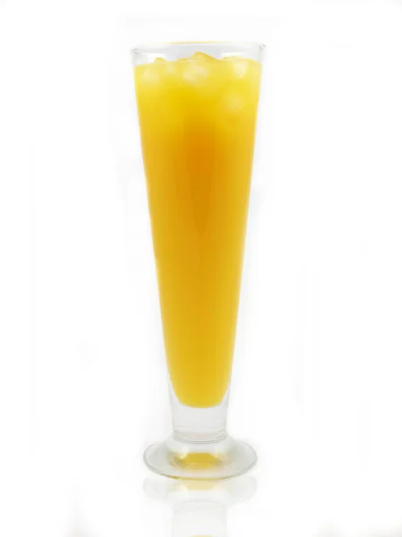 Bebida naranja saludable aislada sobre fondo blanco — Foto de Stock
