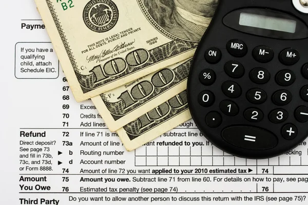 Τον υπολογισμό επιστροφής φόρου σας — Φωτογραφία Αρχείου