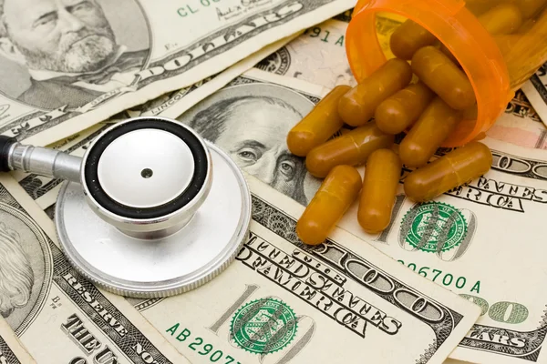 Aumento dos custos dos cuidados de saúde — Fotografia de Stock
