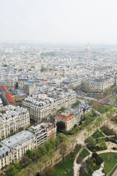 Flug über Paris — Stockfoto