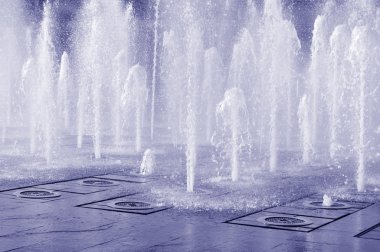 Splashing fountain clipart