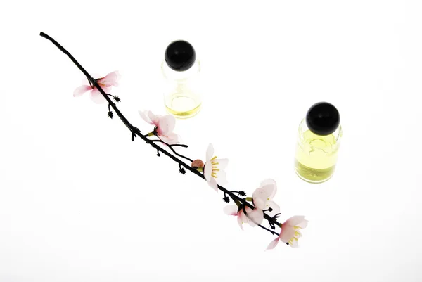 Oil and flower — Stock Photo, Image