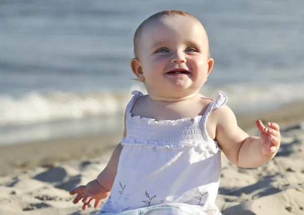 해변에 아기 — 스톡 사진