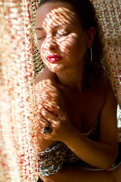 섹시 한 백인 젊은 여자의 초상화 — 스톡 사진