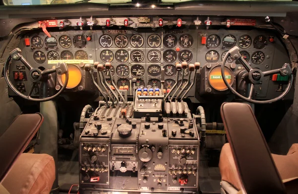 航空機のコントロール パネル ロイヤリティフリーのストック画像