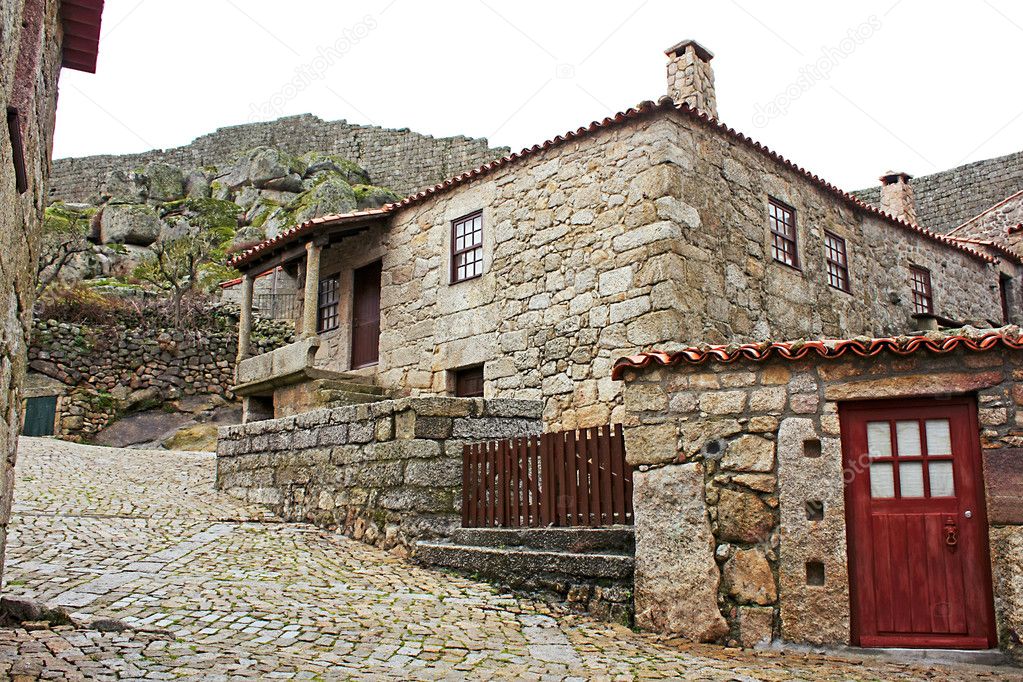 Sortelha House