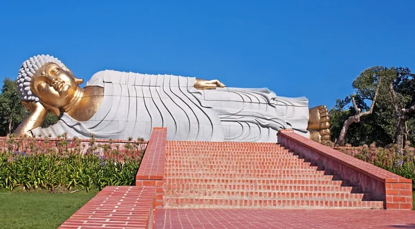 Buda deitado — Fotografia de Stock