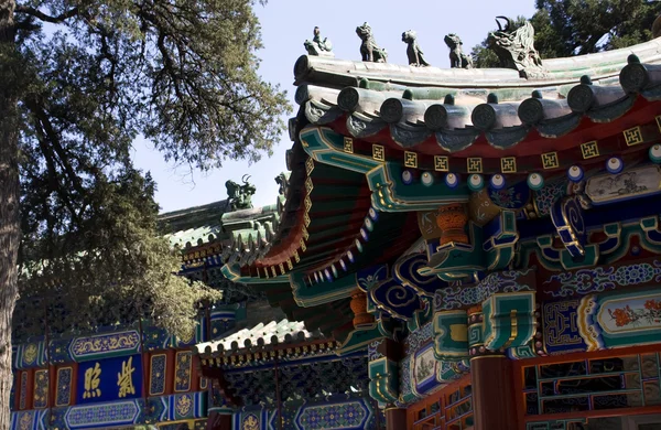 Beihai tempel gebouwen beijing china — Stockfoto