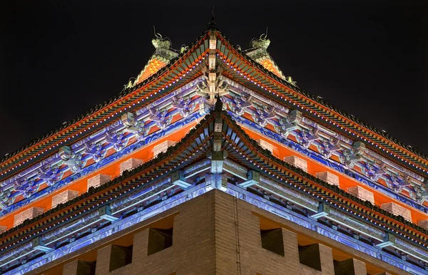 Ozdobný roh střechy jihovýchodní věž dongguan muži městské zdi p — Stock fotografie