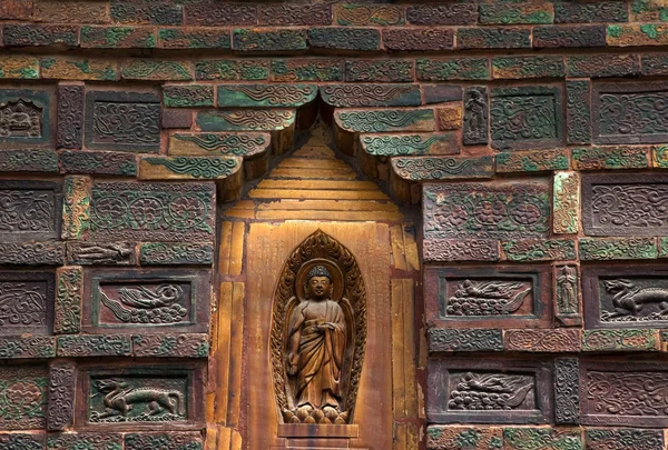 Ladrillo de Buda antiguo detalles Pagoda budista de hierro Kaifeng China — Foto de Stock