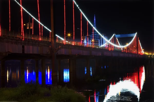 Luces rojas Puente Jiangqun, Fushun, Shenyang, provincia de Liaoning , — Foto de Stock