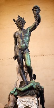 Cellini perseus heykelini palazzo vecchio Floransa İtalya