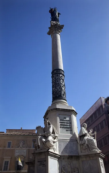 Piazza Mignanelli Colonna Dell Immacoloata Coluna ruas romanas — Fotografia de Stock