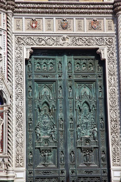 Bronze Door Symbols Duomo Cathedral Florence Italy — Stock Photo, Image