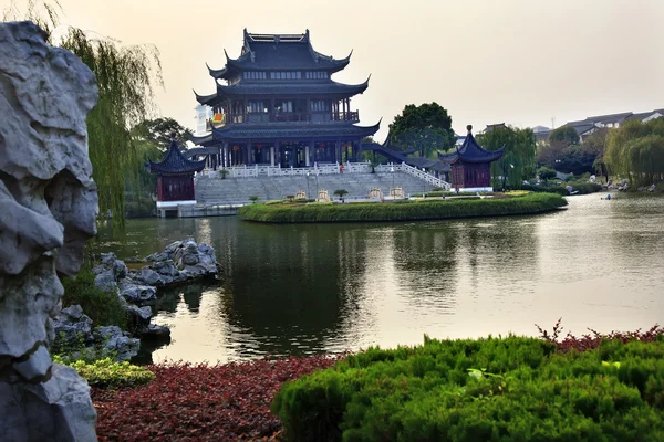 Hall quatre mérites favorables Pan Men Scenic Area Suzhou Chine — Photo