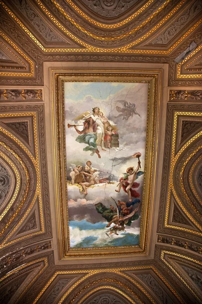 Muzeum Watykańskie wewnątrz niebieskich malowane sufity Rzym Włochy — Zdjęcie stockowe