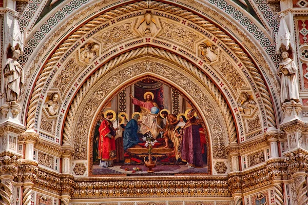 Ježíš mozaika průčelí katedrály duomo bazilika florence Itálie — Stock fotografie