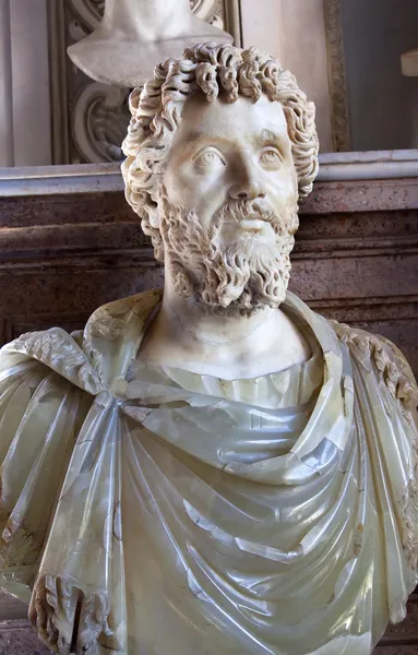 Statyn kejsaren marcus aurelius Kapitolinska museum Rom Italien — Stockfoto