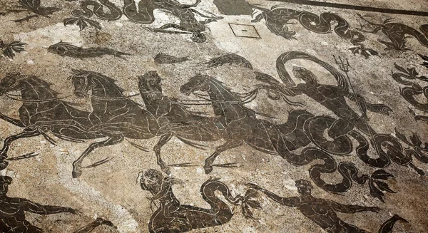 Ancient Roman Neptune in Chariot Mosaic Floor Ostia Antica Rome — Stock Photo, Image