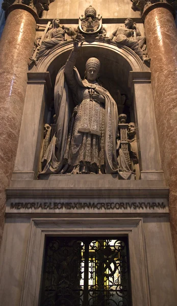 Paus Gregorius sculptuur Vaticaan rome Italië — Stockfoto