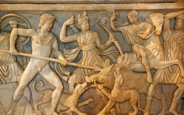 Caçada romana antiga Escultura Caixa de enterro Museu Capitolino Roma I — Fotografia de Stock