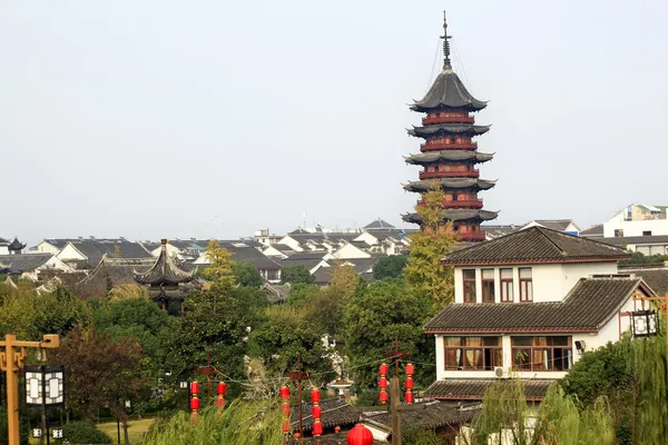 Ancient Chinese Ruigang Pagoda Rooftops Apartments Suzhou China — Stockfoto